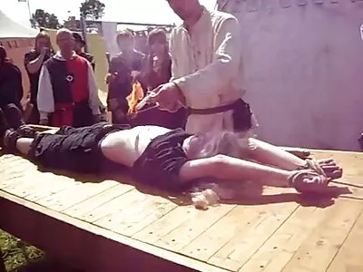 Легкі порно мама сина гроші – це вагомий привід для дівчини в рожевому бюстгальтері, щоб віддути великий член