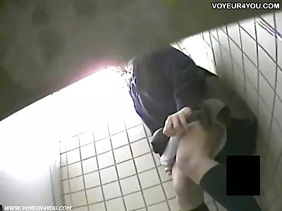 Пристрасна пума порно мами і сина смокче і трахає свого сусіда