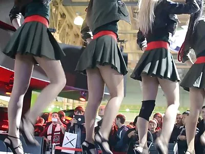 Молода грудаста негр робить дивовижний порно відео мама і син мінет